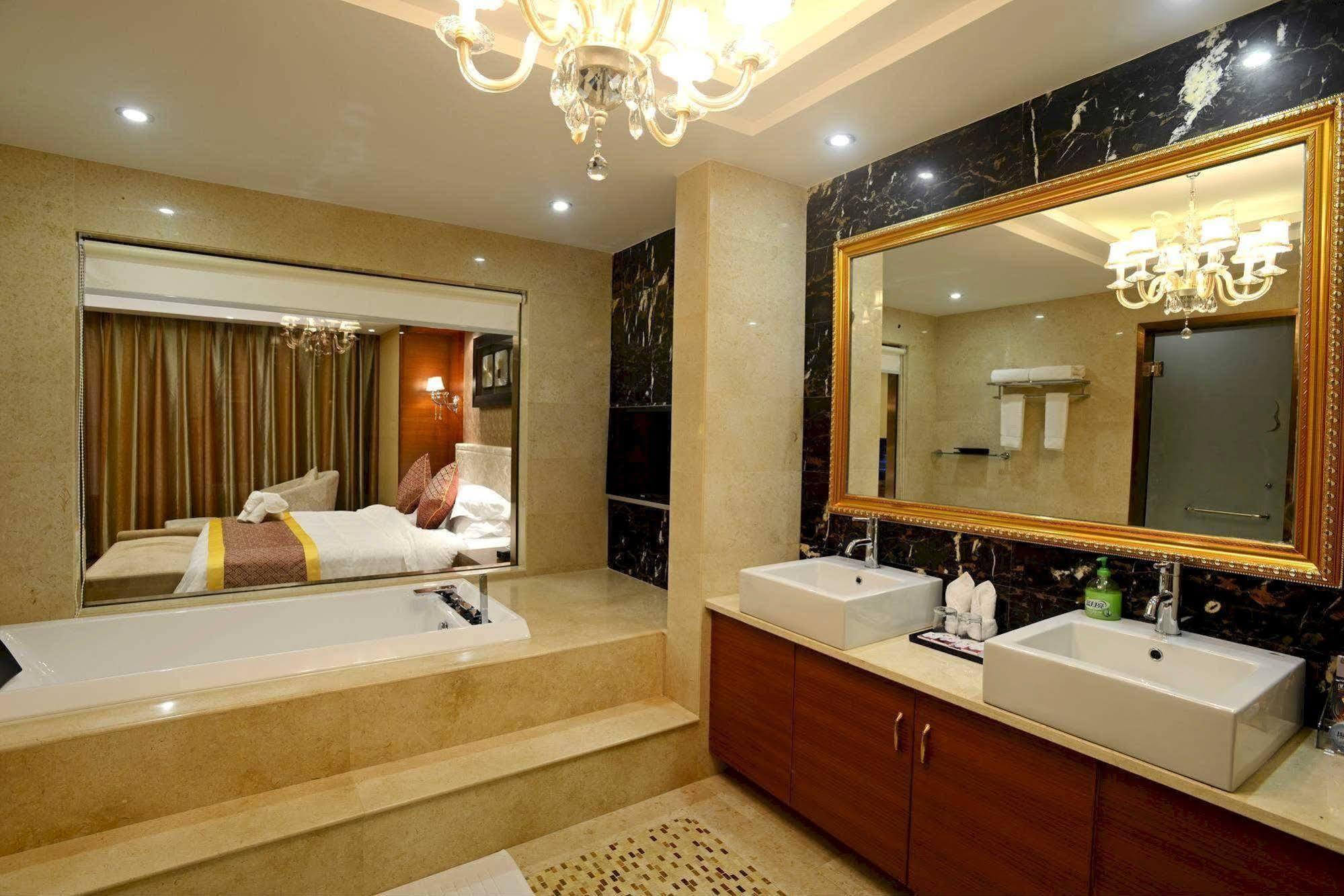 Wenhua Herton Hotel Qionghai ภายนอก รูปภาพ